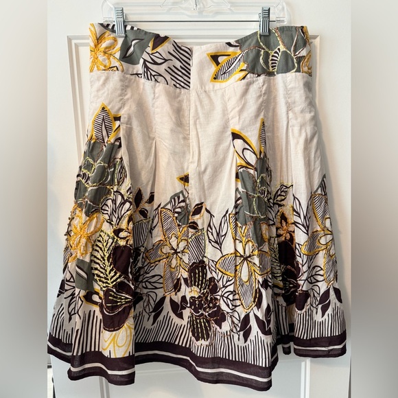 Kenar Embroidered Floral Skirt Size 14 - Picture 1 of 7